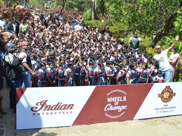 இந்தியன் மோட்டார்சைக்கிள் பைக் குழுவினரின் சமூக தொண்டு! இந்தியன் மோட்டார்சைக்கிள் பைக் குழுவினரின் சமூக தொண்டு!