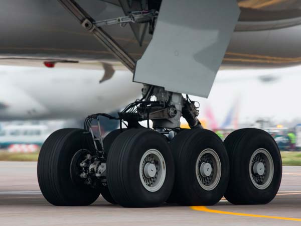  டயர்கள்