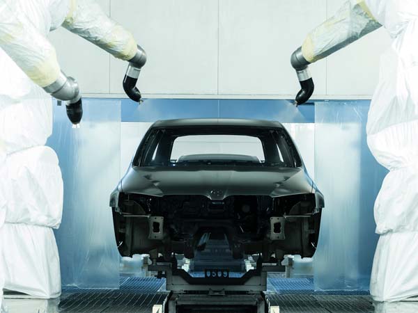 'ஜெர்மன் எஞ்சினியரிங்'கில் வரப்போகும் புதிய டாடா கார்கள்!!