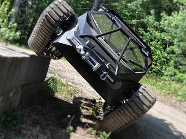 ராணுவ கவச வாகனங்கள் விற்பனைக்கு அறிமுகம் ராணுவ கவச வாகனங்கள் விற்பனைக்கு அறிமுகம்