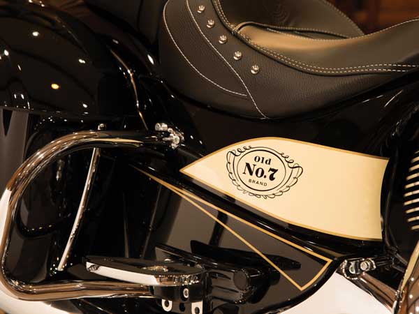 ஸ்பெஷ்லான இந்தியன் மோட்டார் சைக்கிள் அறிமுகம்