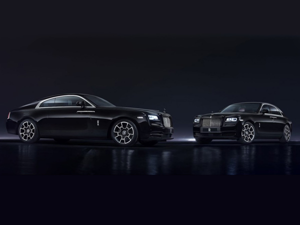 சீற்றத்துடன் சீறிப் பாய்ந்த ரோல்ஸ்-ராய்ஸ் கோஸ்ட்