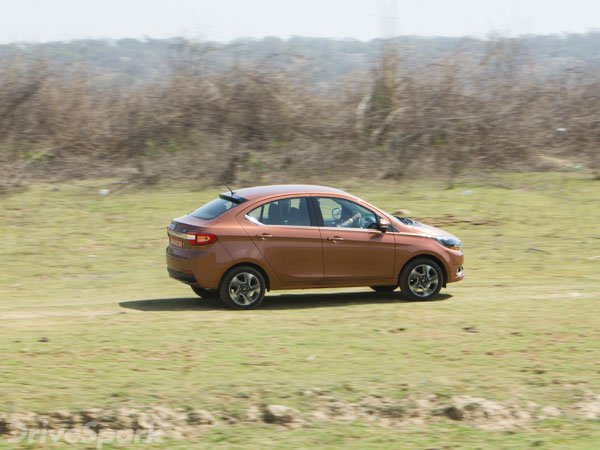 பக்கவாட்டு டிசைன்