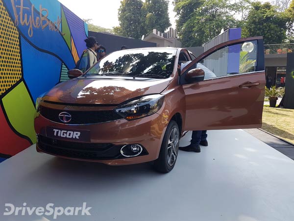 வாசகர்கள் படித்து வரும் மேலும் சில சுவாரஸ்யமான செய்திகள்