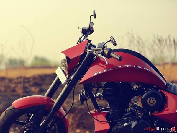 இது ராயல் என்ஃபீல்டு மோட்டார்சைக்கிள்னு சொன்னா நம்பவா போறீங்க!!