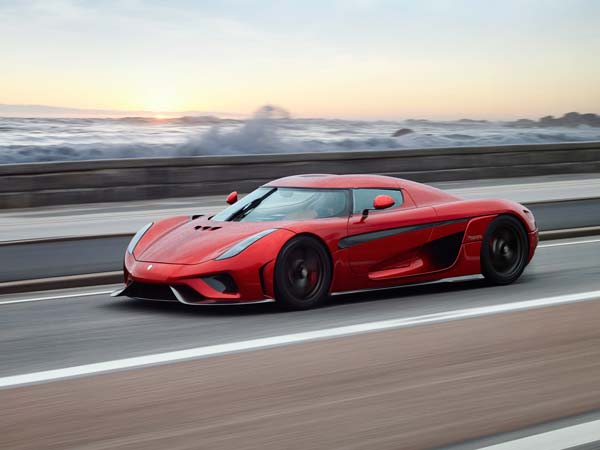 2017-ல் உலகின் மிக மிக விலை உயர்ந்த கார்கள்!