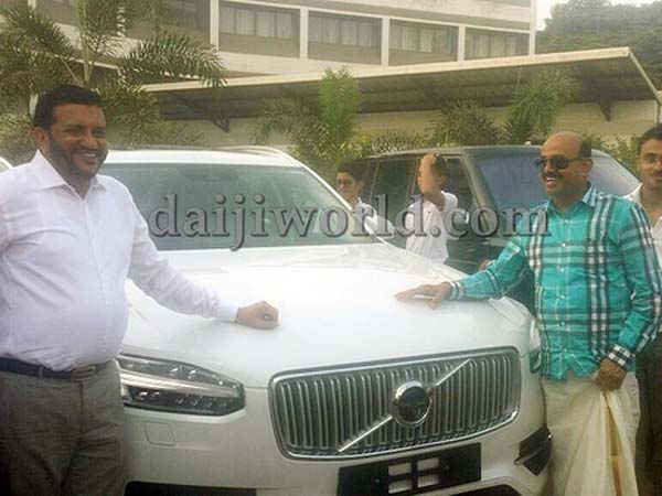 வால்வோ சொகுசு காரில் பெட்ரோலுக்கு பதில் டீசல் நிரப்பிய பங்க் ஊழியர்!