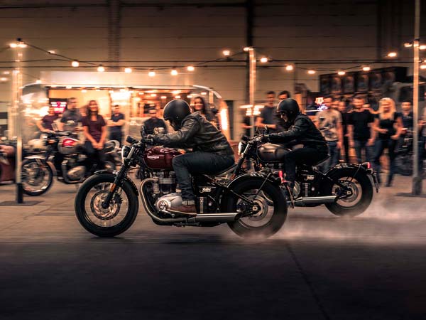 புதிய டிரையம்ஃப் போனிவில் பாபர் மோட்டார்சைக்கிள் விற்பனைக்கு அறிமுகம்!