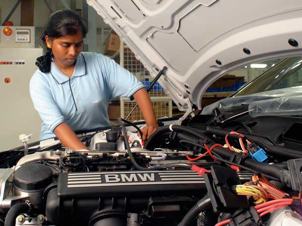 சென்னை பிஎம்டபிள்யூ தொழிற்சாலைக்கு 10வது பிறந்தநாள்