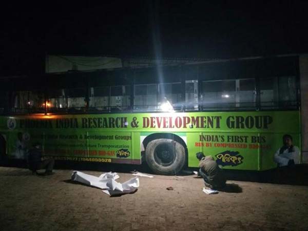 17 கிமீக்கு 1 ரூபாய் தான் செலவாம்: மாட்டுசாணத்தால் இயங்கும் பேருந்து!