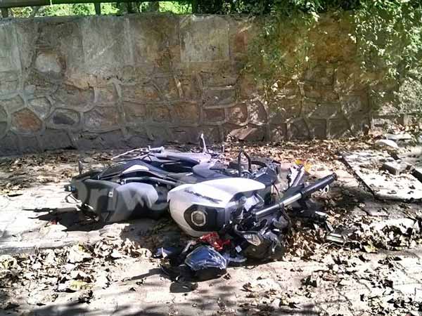 2 பைக்குகள் நேருக்கு நேர் மோதியதில் இளைஞர் பலி