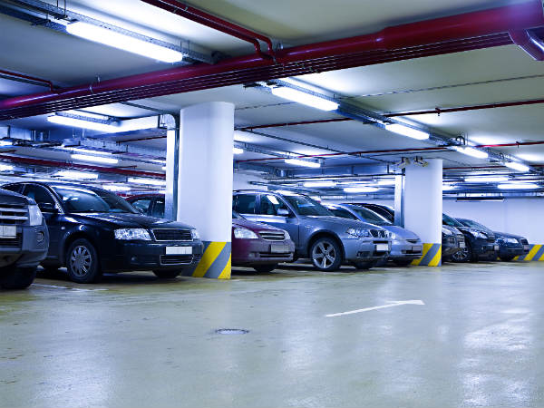 மக்களே உஷார்: கார் கவரால் கார்கள் தீயில் எரிந்து நாசம்!