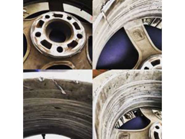 பென்ட்லி காரின் மானத்தை வாங்கிய போலி அலாய் வீல்... !!