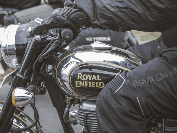 ‘மேட் இன் பாகிஸ்தான்’ சர்ச்சையில் சிக்கிய ராயல் என்ஃபீல்டு!