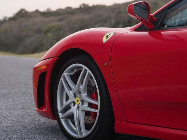 டொனால்ட் டிரம்புக்கு அதிர்ச்சி அளித்த கார் ஏலம்!