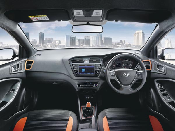 இந்தியாவில் எலைட் ஐ20 காரை வெளியிட்டது ஹூண்டாய் இந்தியாவில் எலைட் ஐ20 காரை வெளியிட்டது ஹூண்டாய்