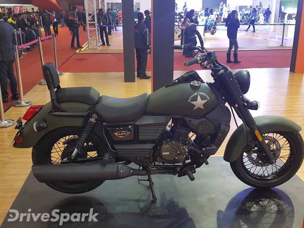 மேம்படுத்தப்பட்ட புதிய யுஎம் ரெனகெட் பைக்குகள் அறிமுகம்!