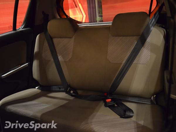 விற்பனையில் வரலாறு படைத்த மாருதி ஆல்டோ கார்! ! 