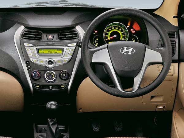 ஹூண்டாய் இயான் ஸ்போர்ட்ஸ் எடிஷன் கார் அறிமுகம்! ஹூண்டாய் இயான் ஸ்போர்ட்ஸ் எடிஷன் கார் அறிமுகம்!