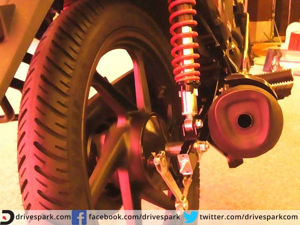 மேம்படுத்தப்பட்ட 2017 ஹோண்டா லிவோ பைக் அறிமுகம்..!