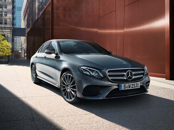 2017 உலகின் ஆடம்பர கார்