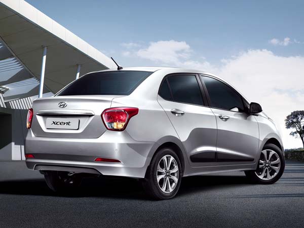 2017 ஹூண்டாய் எக்ஸெண்ட் காருக்கான முன்பதிவு தொடக்கம்