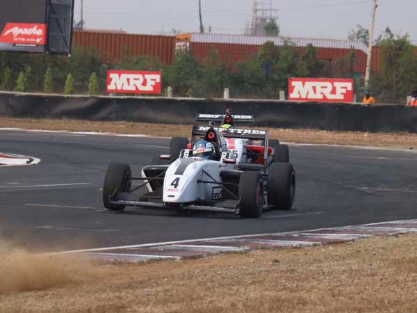 கார் பந்தயம்... இந்தியாவின் 'தல' தமிழ்நாடு... !!