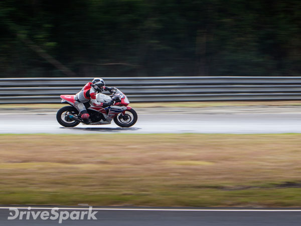 விமானப்படை தளம்...