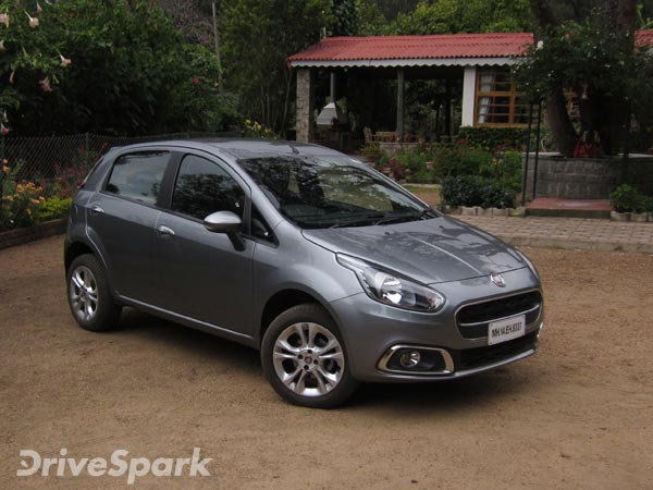 புதிய ஃபியட் புன்ட்டோ எவோ பியூர் கார் அறிமுகம்..!