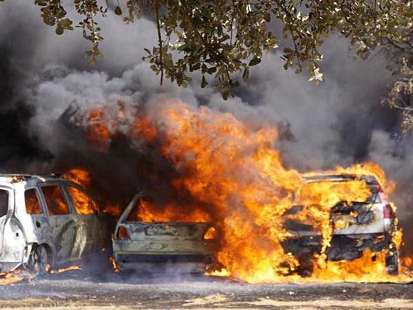 காரில் தீ ஏற்பட காரணங்கள் என்னென்ன?