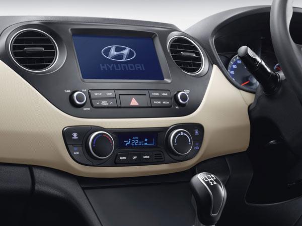 இன்ஃபோடெயின்மெண்ட் சிஸ்டம் 