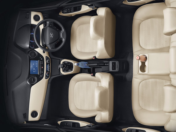 மேம்படுத்தப்பட்ட ஹூண்டாய் 2017 எக்ஸெண்ட் கார் அறிமுகம்..!