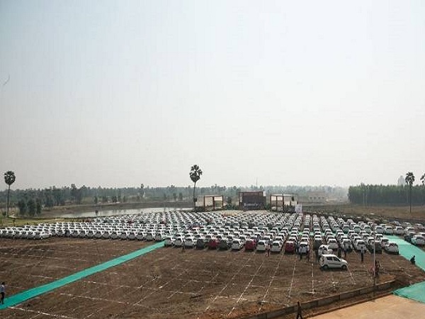 ஊழியர்களுக்கு ஆக்டிவா ஸ்கூட்டர் பரிசு.. வியக்கவைத்த முதலாளி..!