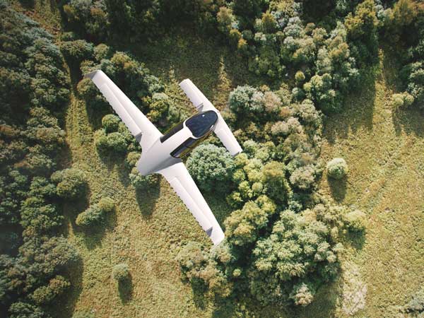 உலகின் முதல் மின்சார பறக்கும் வாகனம் வெற்றிகரமாக சோதனை!