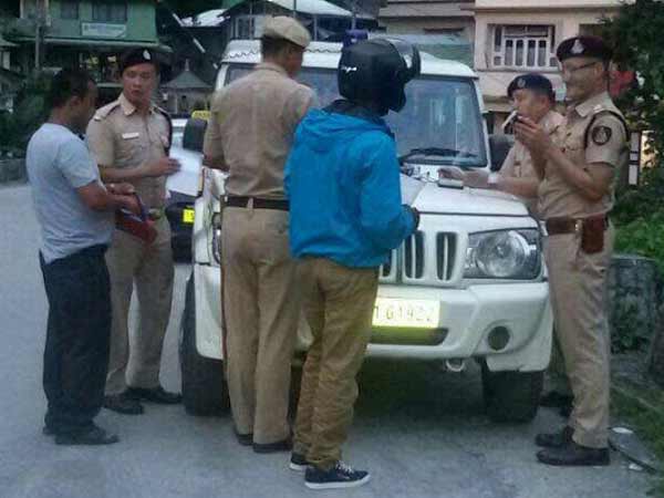 புதிய விதிமுறையின்படி 10 வழிகளில் உங்களது டிரைவிங் லைசென்ஸ் ரத்தாகும் வாய்ப்பு!