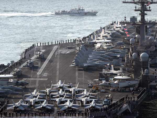 வட கொரியாவை நோக்கி செல்லும் ‘கார்ல் வின்சன்’ போர்கப்பல்