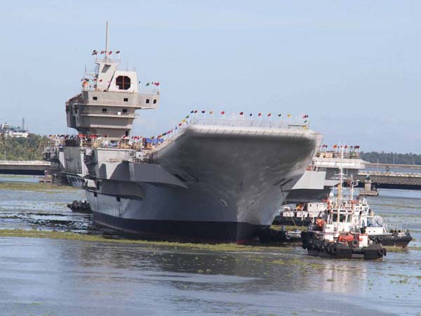 வலிமையாகும் இந்திய கடற்படை, கடுப்பின் உச்சத்தில் சீனா