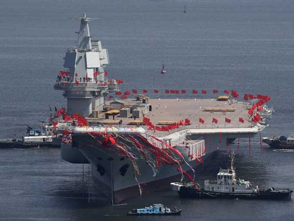 ரகசியமாக தயாரித்த விமானம் தாங்கி கப்பலை வெளியிட்ட சீனா..!