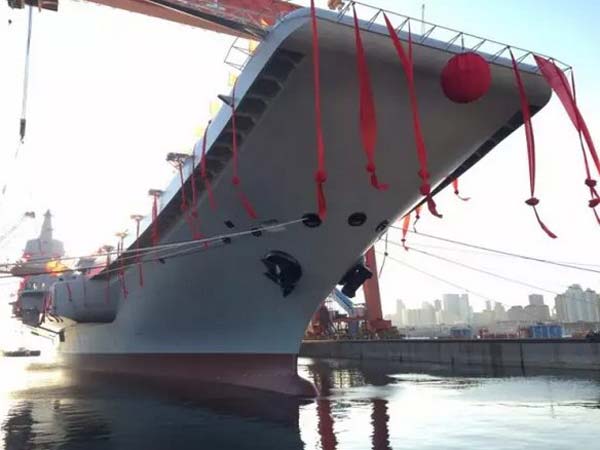 ரகசியமாக தயாரித்த விமானம் தாங்கி கப்பலை வெளியிட்ட சீனா..!