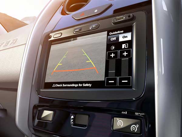 ரெனால்ட் டஸ்டர் காரில் கூடுதல் சிறப்புகள்; அதே விலையில்..!