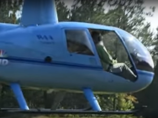 ரேஸ் காரை ஓட்டி அசத்திய ஜக்கி வாசுதேவ்.. இது என்ன பிரமாதம்?