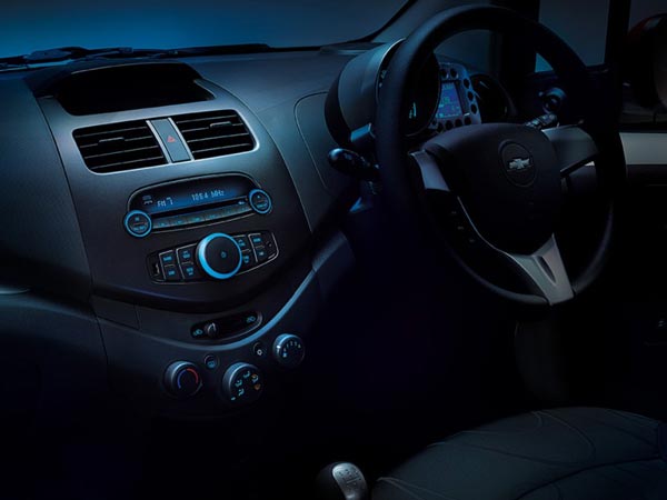 இந்தியாவில் விரைவில் அறிமுகம் ஆக இருக்கும் புதிய கார்கள்..!