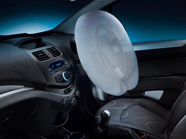 விரைவில் அறிமுகமாகவுள்ள 2017 செவர்லே பீட் கார்..! 