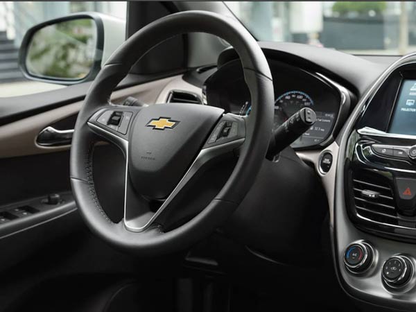 விரைவில் அறிமுகமாகவுள்ள 2017 செவர்லே பீட் கார்..! 