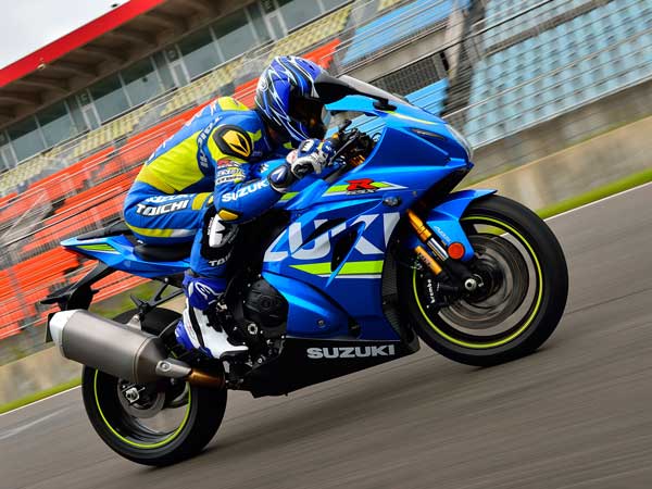 சுசுகியின் புதிய ஸ்போர்ட்ஸ் பைக்குகள் இந்தியாவில் அறிமுகம்..!