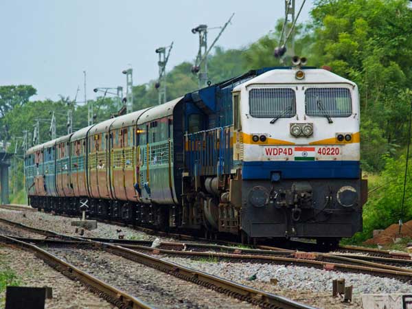 ரயில்களை கண்காணிக்க புதிய ரேடியோ சாதனம்: இந்திய இரயில்வே 