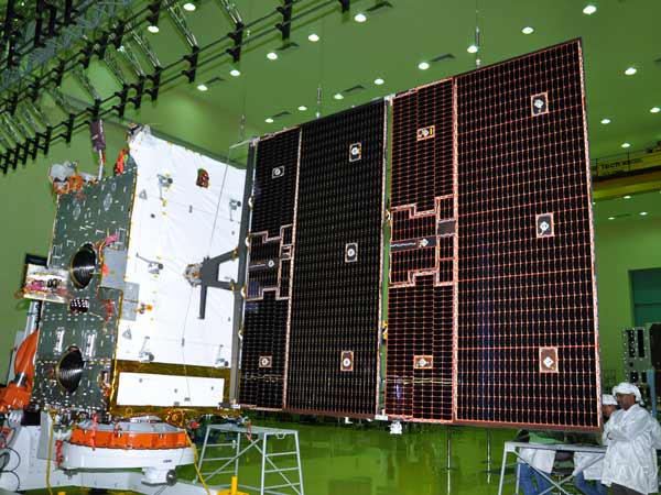 மின்சார உந்துவிசை நுட்பத்துடன் இஸ்ரோ செயற்கைகோள்!