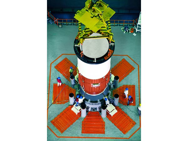 மின்சார உந்துவிசை நுட்பத்துடன் இஸ்ரோ செயற்கைகோள்!