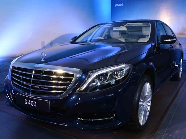  செகண்ட் ஹேண்ட் காரை விற்றதா மெர்சிடிஸ் பென்ஸ் நிறுவனம்..?