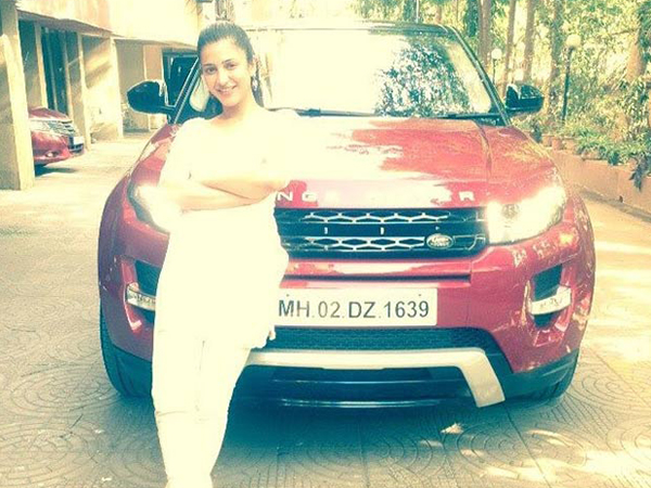 சமந்தா முதல் சன்னி லியோன் வரை: கதாநாயகிகளின் கார் கலெக்‌ஷன்